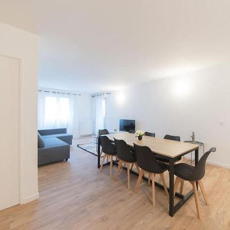 Suite Moderne Familiale 8 Pers - Disney 10M - 2 Sdb Bussy-Saint-Georges Dış mekan fotoğraf