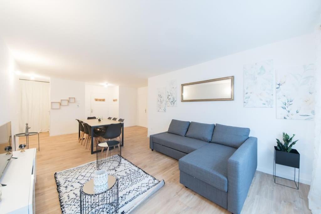 Suite Moderne Familiale 8 Pers - Disney 10M - 2 Sdb Bussy-Saint-Georges Dış mekan fotoğraf